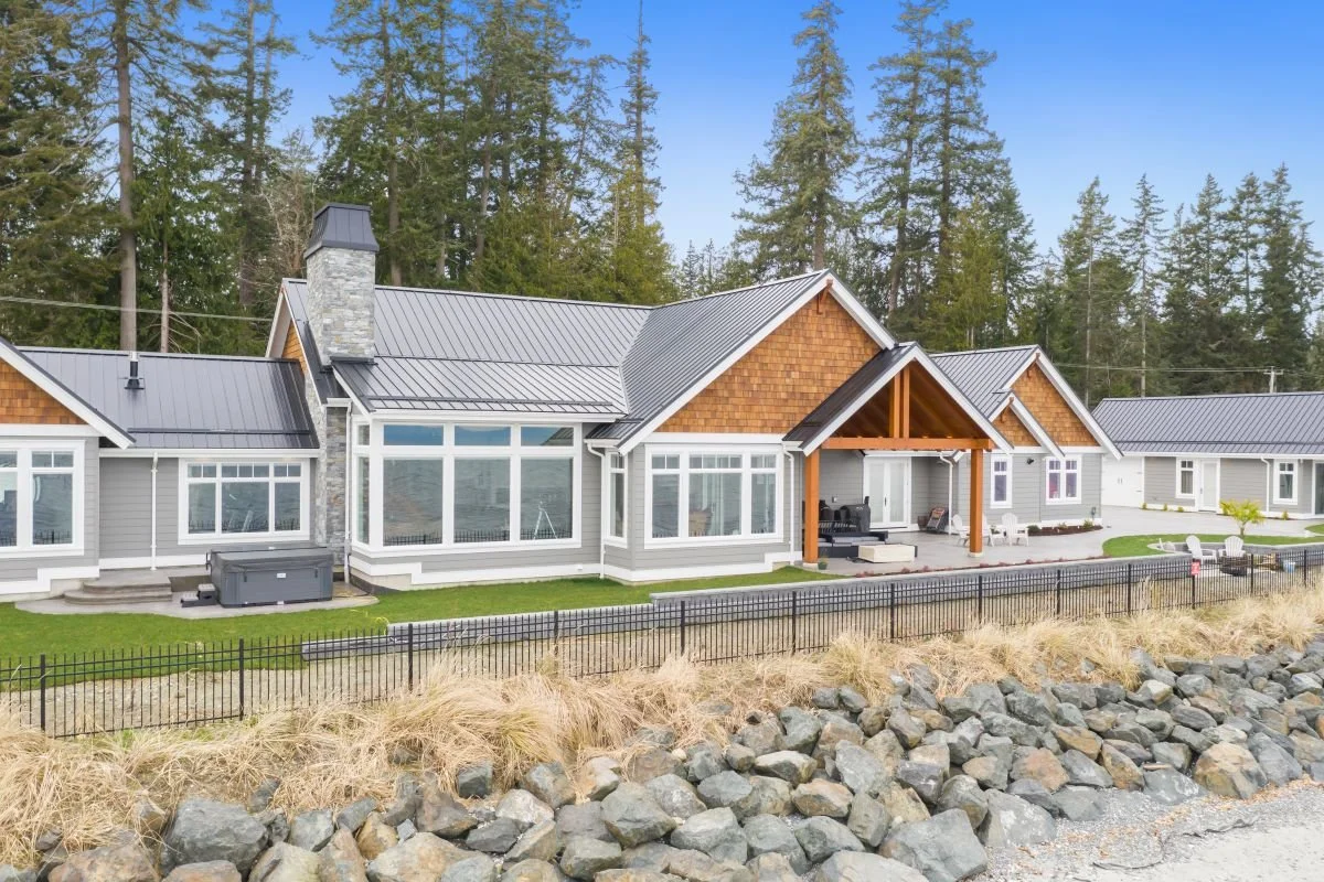 Smitty Construction - IslandHighway-main.jpg