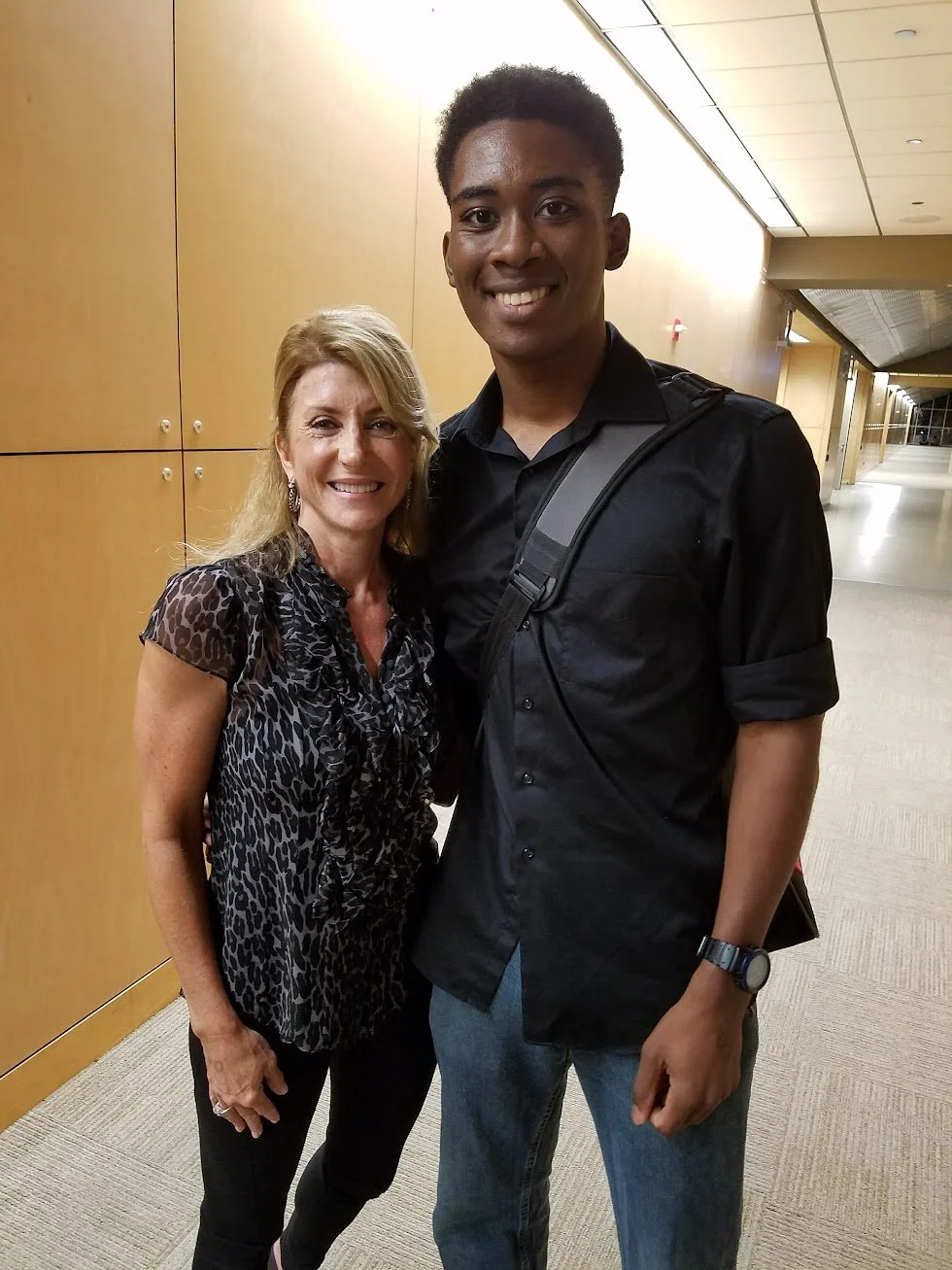 Keenen Colbert, 2016, posing for a picture after meeting former member of the Texas State Senate, Wendy Davis.