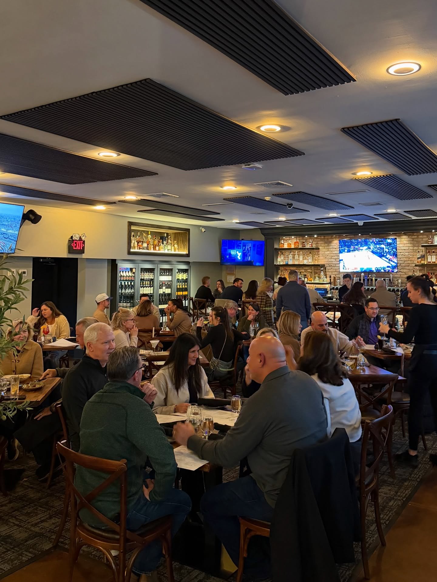 We 💙 our customers! Come enjoy an amazing meal on this beautiful day at Duo!