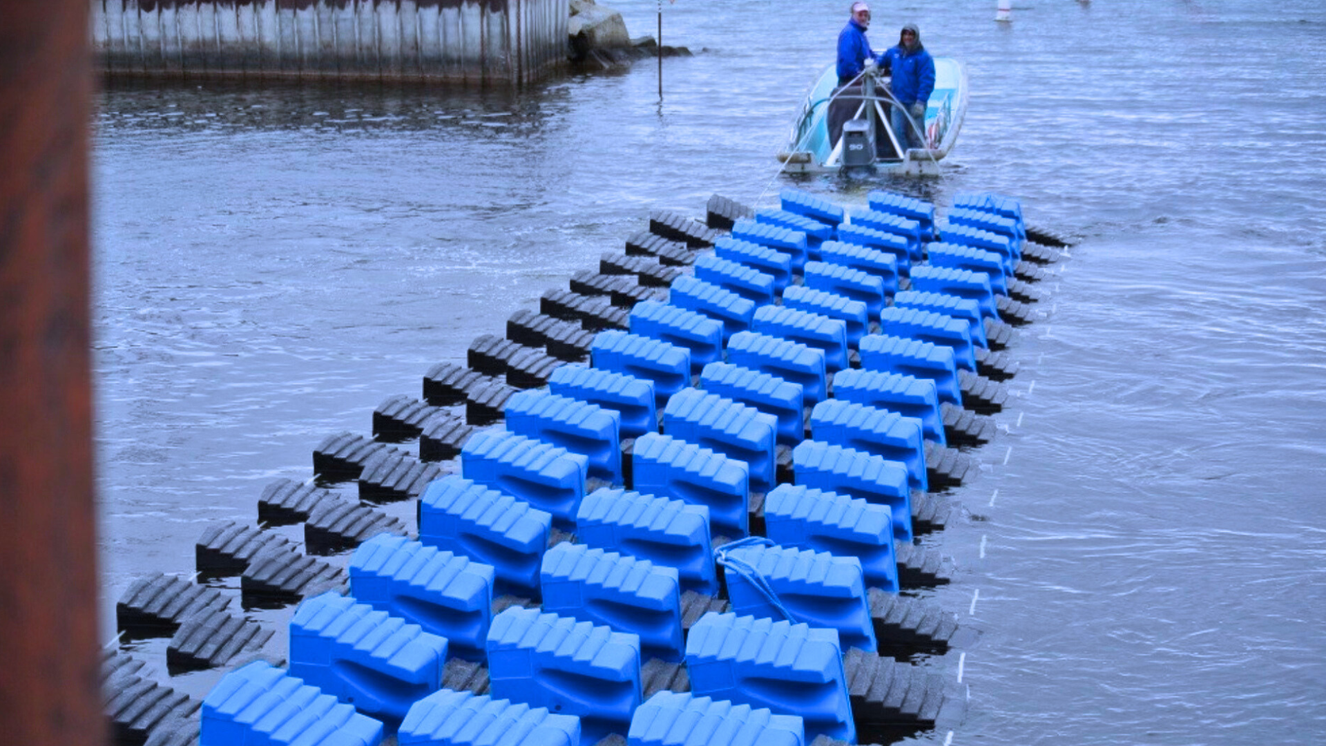 Wave Attenuation Wavebrake 3