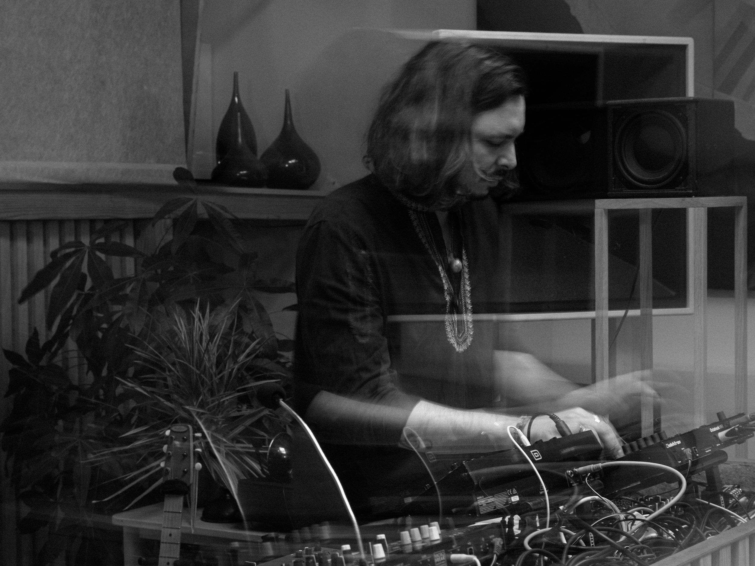 alexkanzelivesession-36.jpg