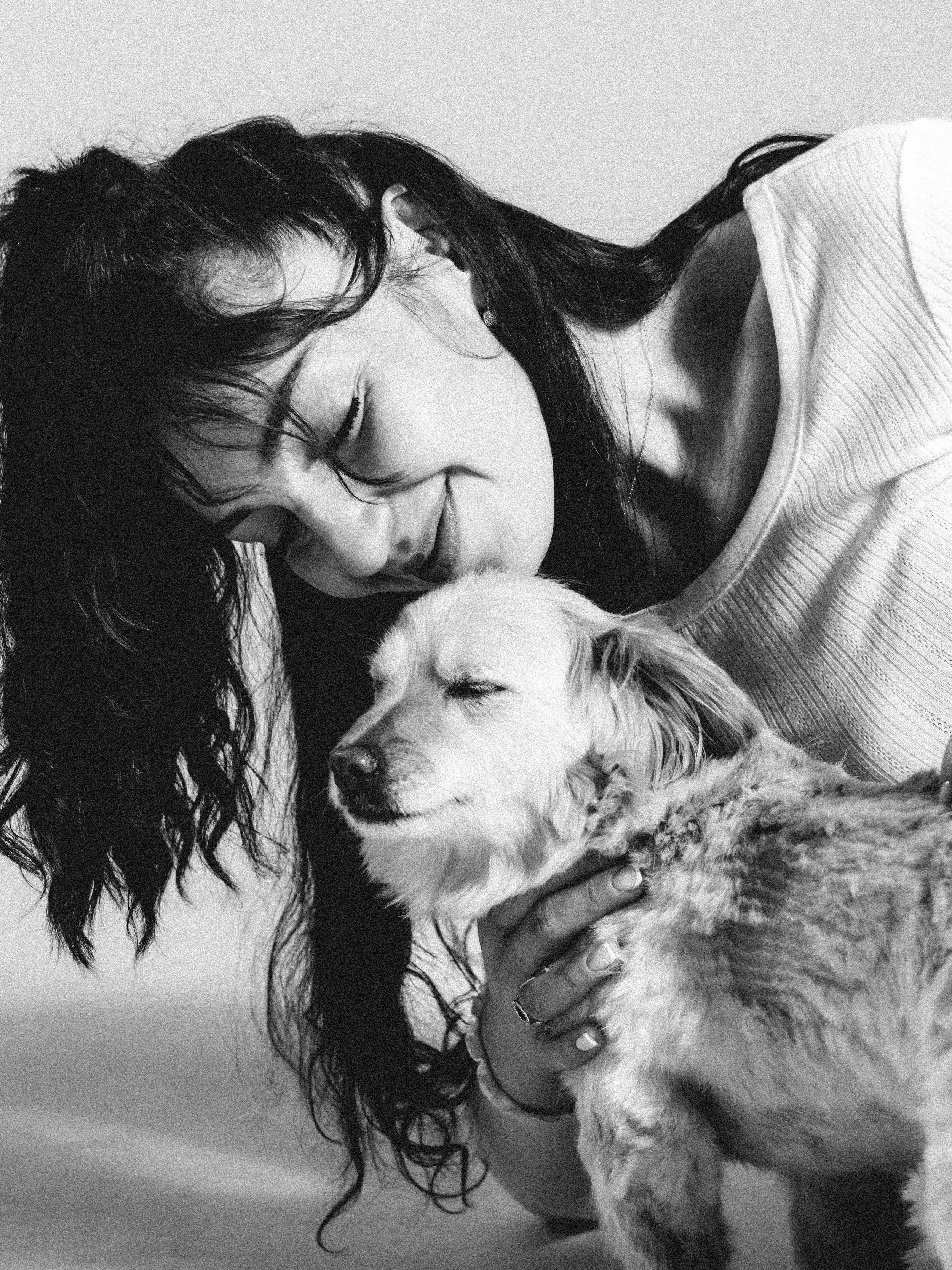 Carla and her dogs portrait session-8.jpg