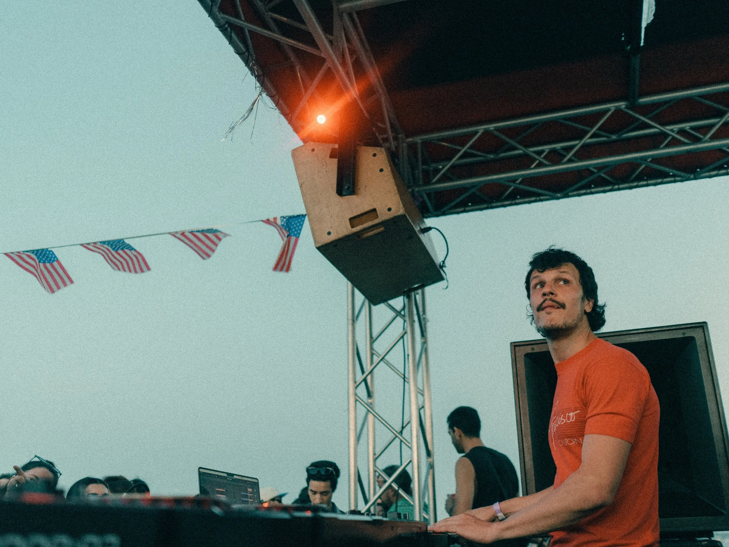 Resolute Boat Party Session-13.jpg