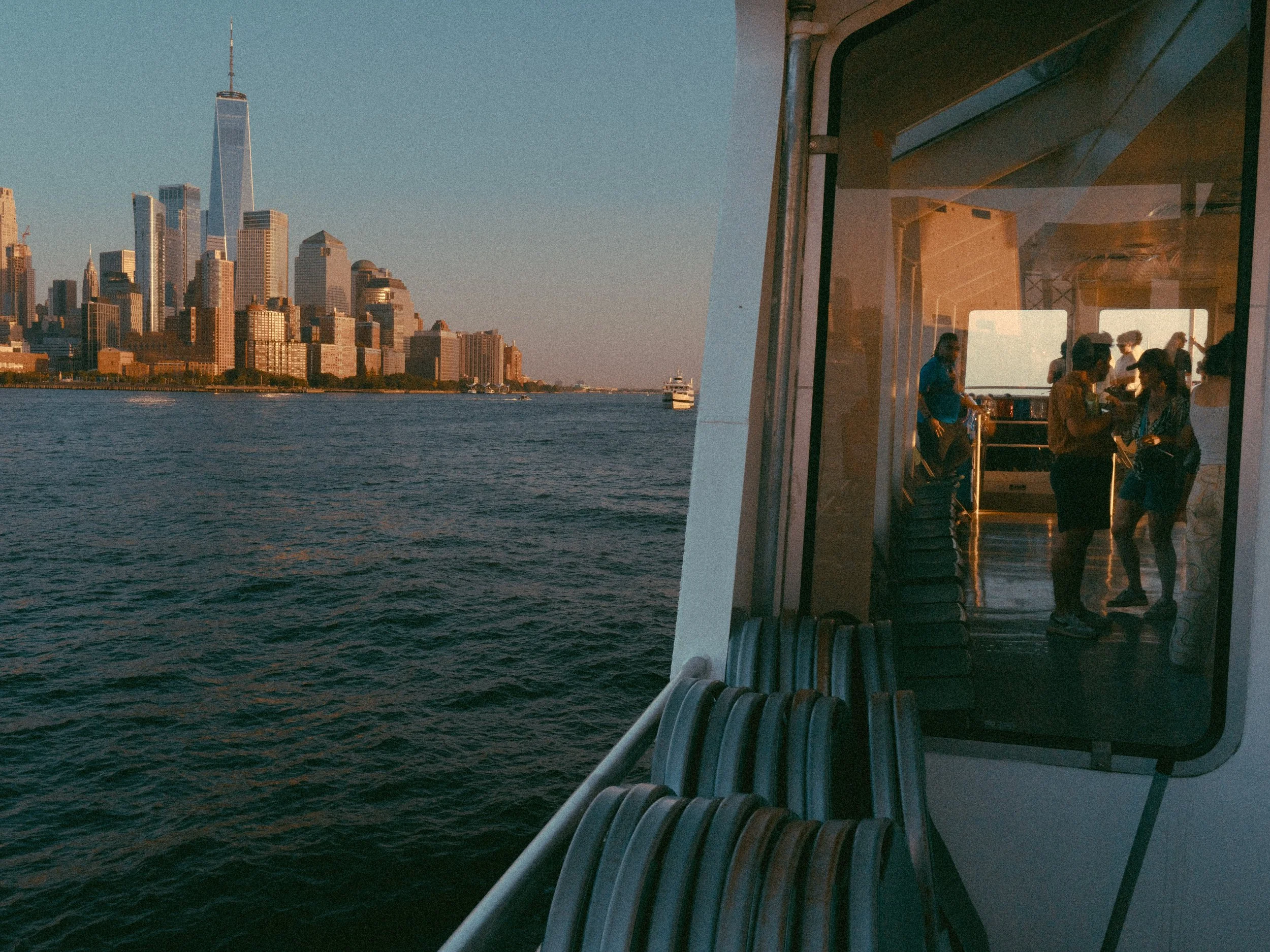 Resolute Boat Party Session.jpg