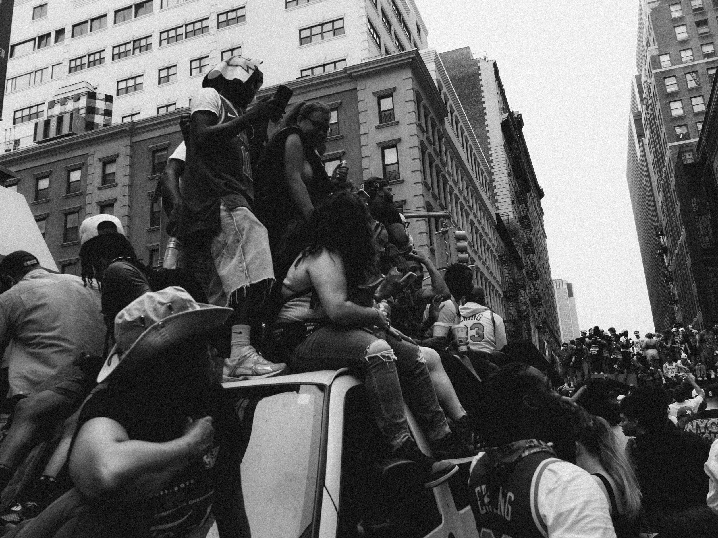 Knicks Parade -4.jpg