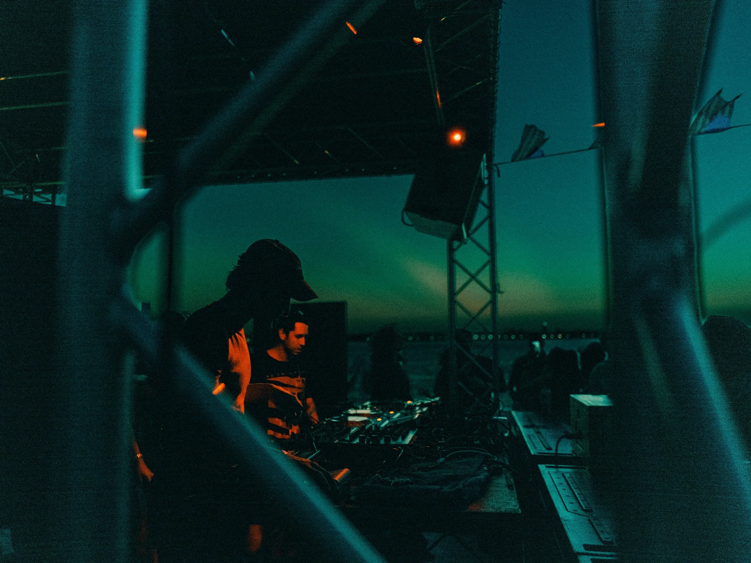 Resolute Boat Party Session-19.jpg