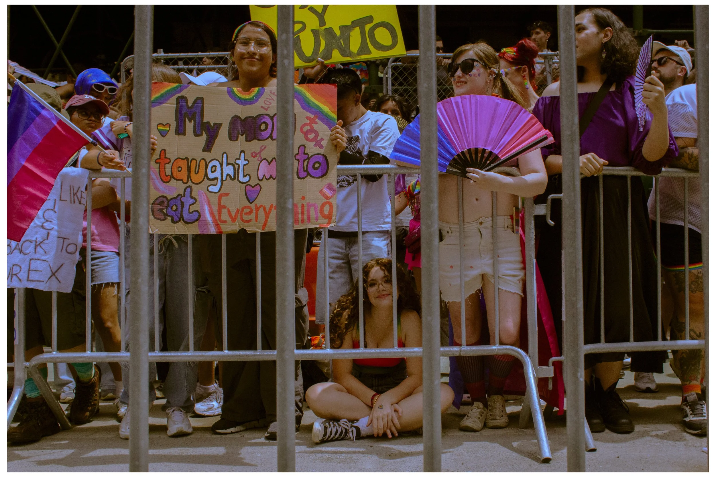 Pride Parade1043.jpg