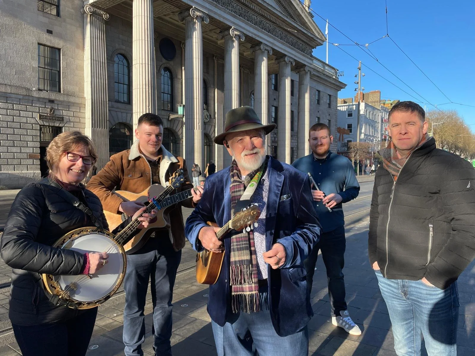 Derek Warfield and the Young Wolfe Tones