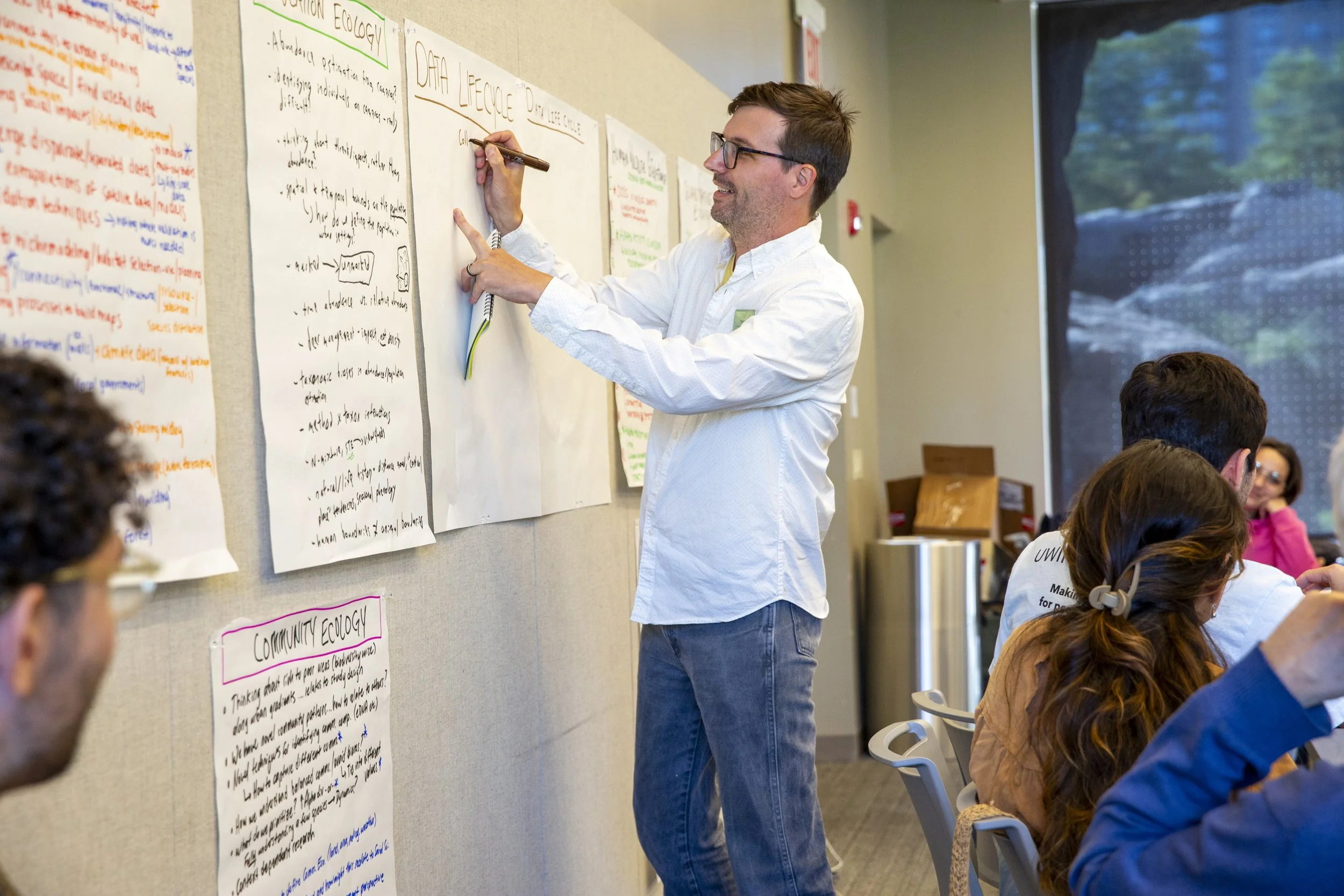 wildlife ecologists at work 