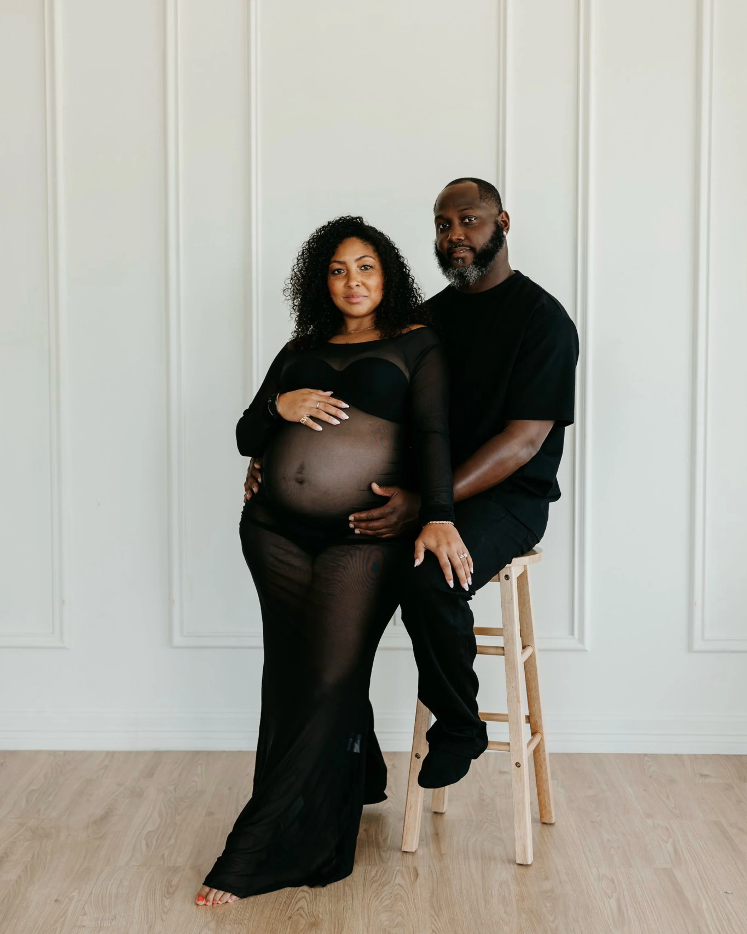 Some seasons hold so much all at once.

The anticipation, the growing family, the quiet in-between moments, and the love that somehow already feels bigger before baby is even here.

Maternity sessions will always be special because they preserve a ve