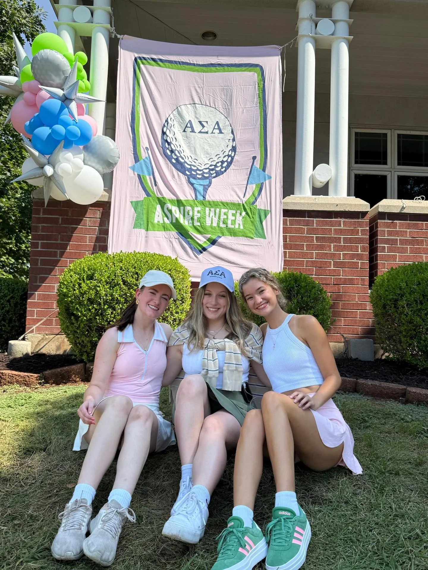 always forever running back to cherry street ♡ 

love you mc &lsquo;25!!