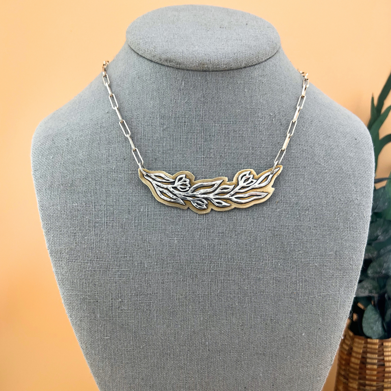 Wild Tendril Necklace