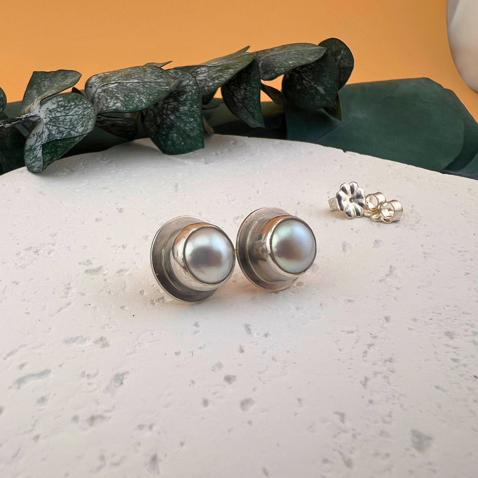 Pearl Horizon Studs