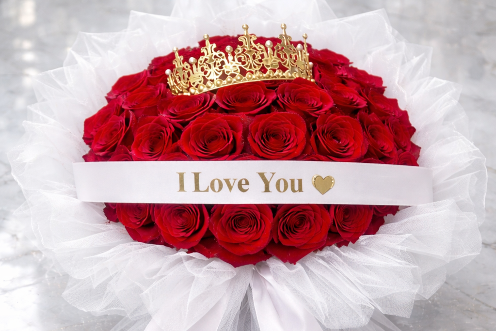 Royal+Rose+Bouquet+Red-+sm+count.png (Copy)