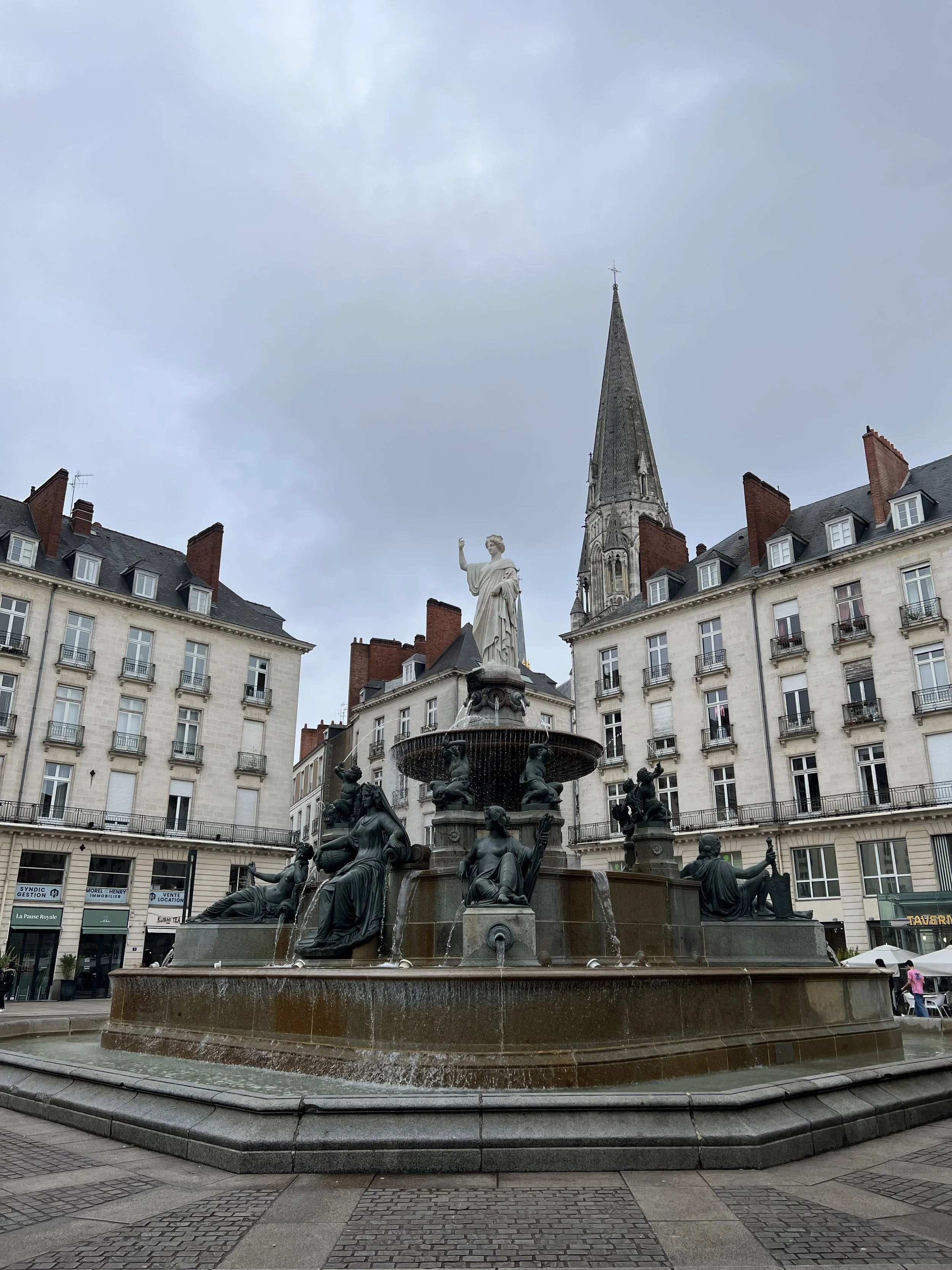 Loire Fountain