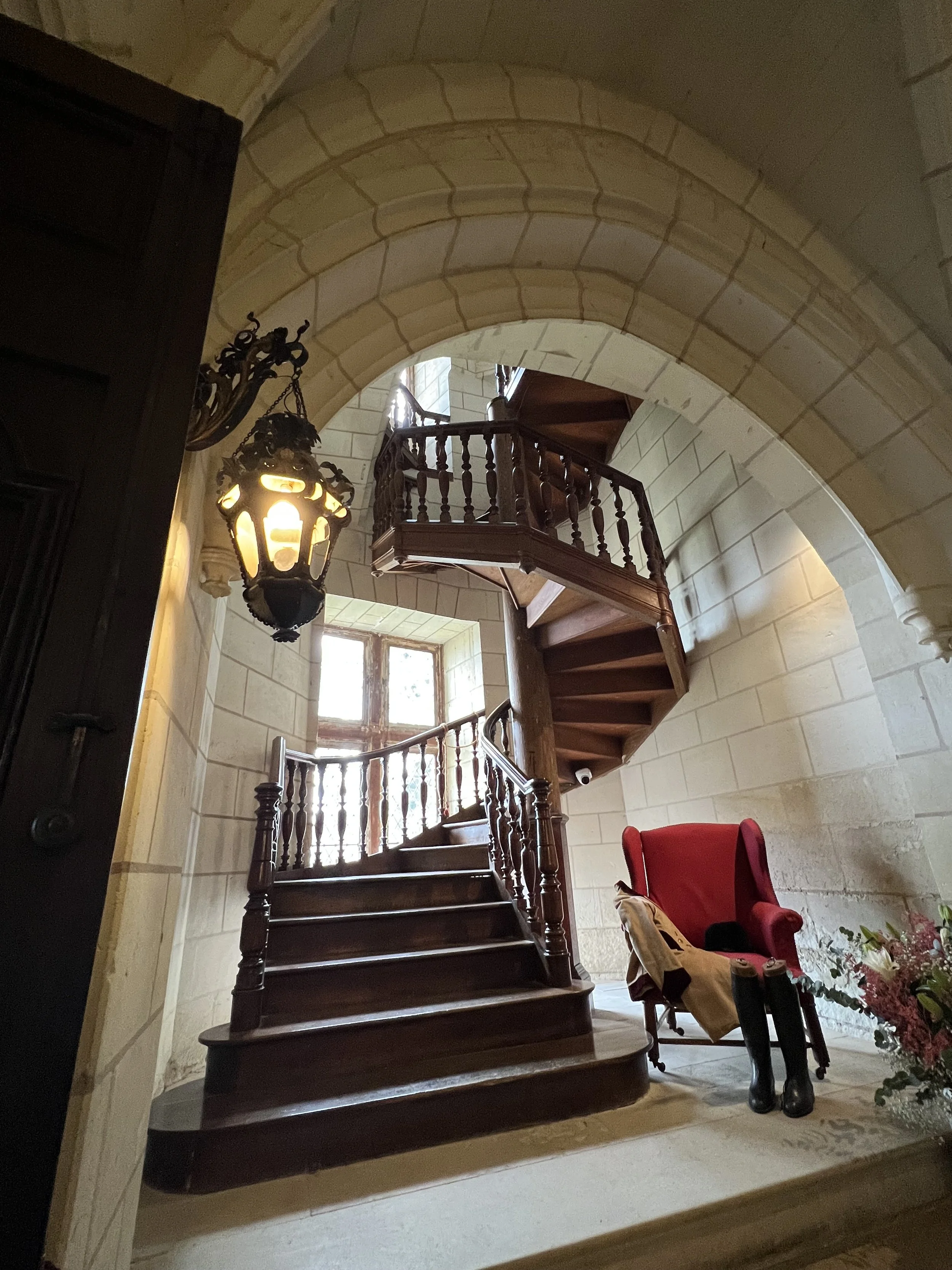 Center staircase in Chateau