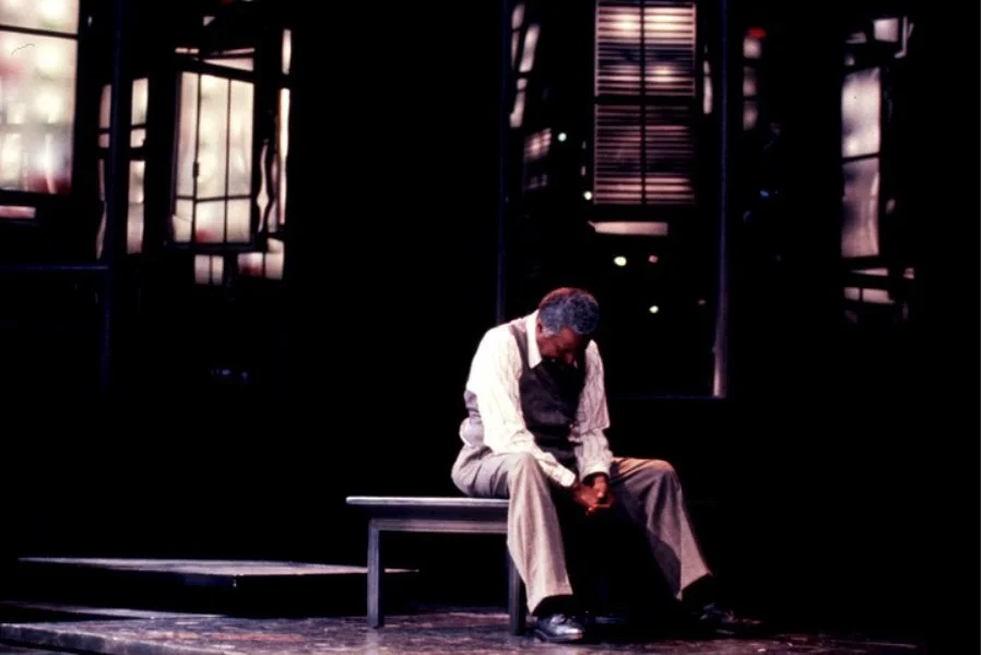 Salesman-3.jpg