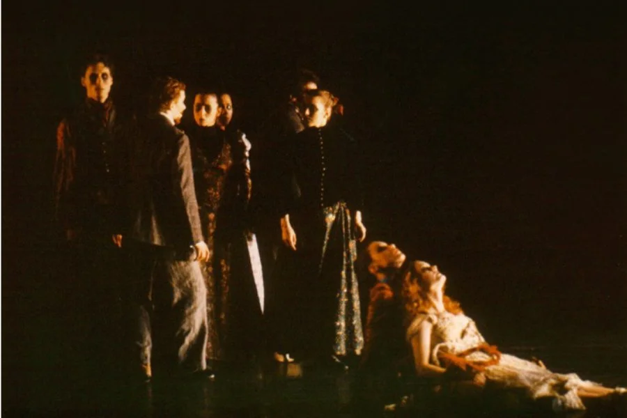 Pilobolus 1.jpg