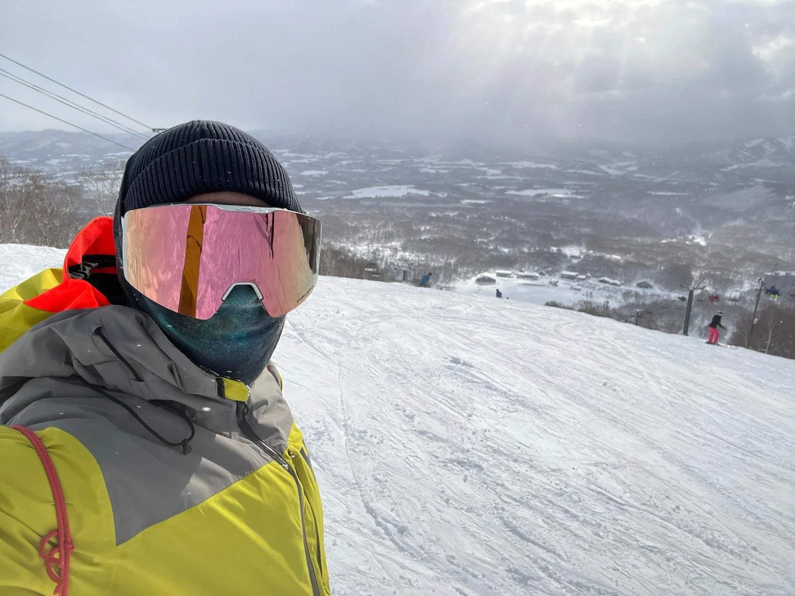 Japanese snow with face in it.jpeg