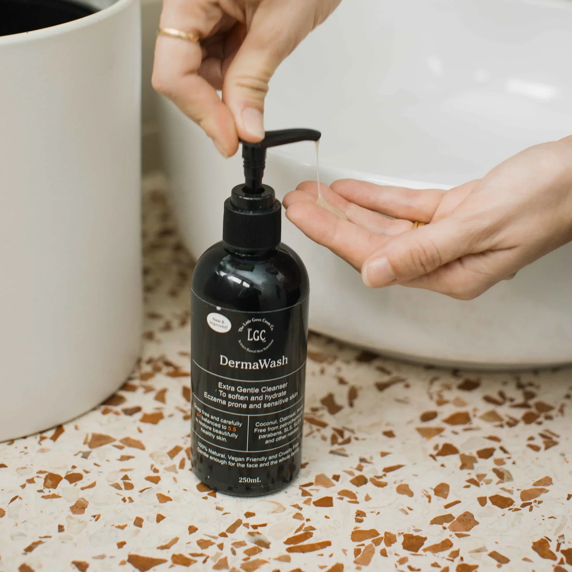 The Little Green Cream Co. DermaWash