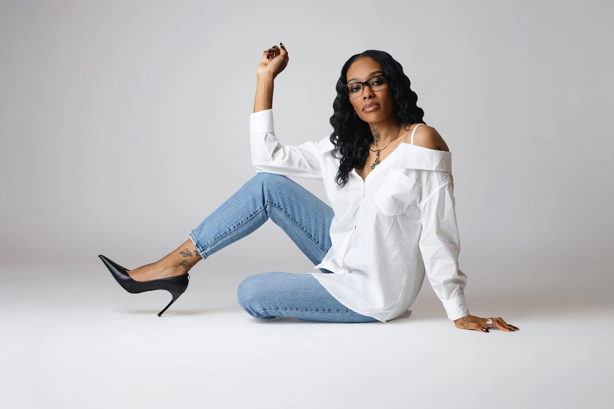 Andrea Swan, a Licensed Clinical Social Worker in full body shot