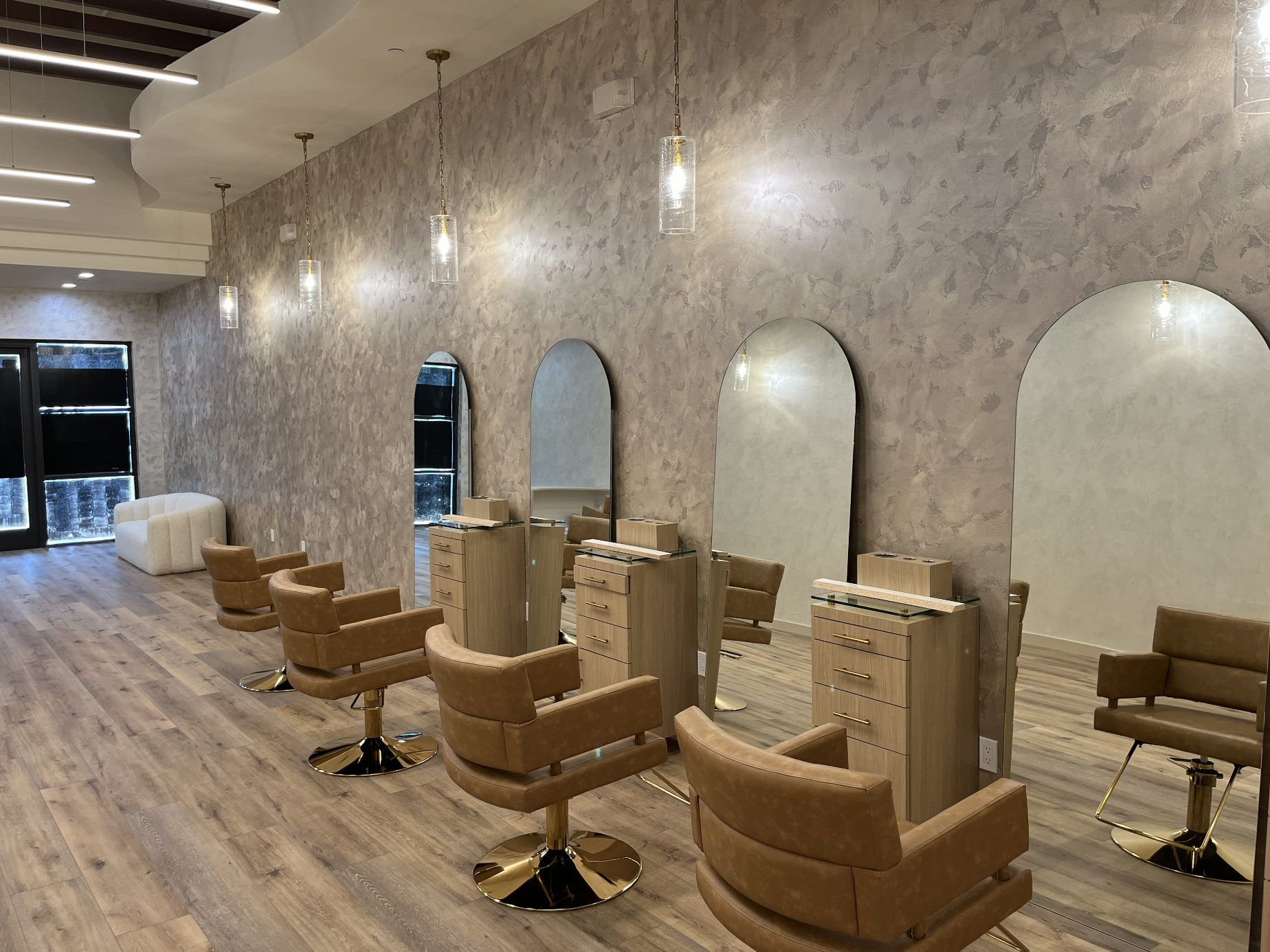 Custom venetian plaster application for business space