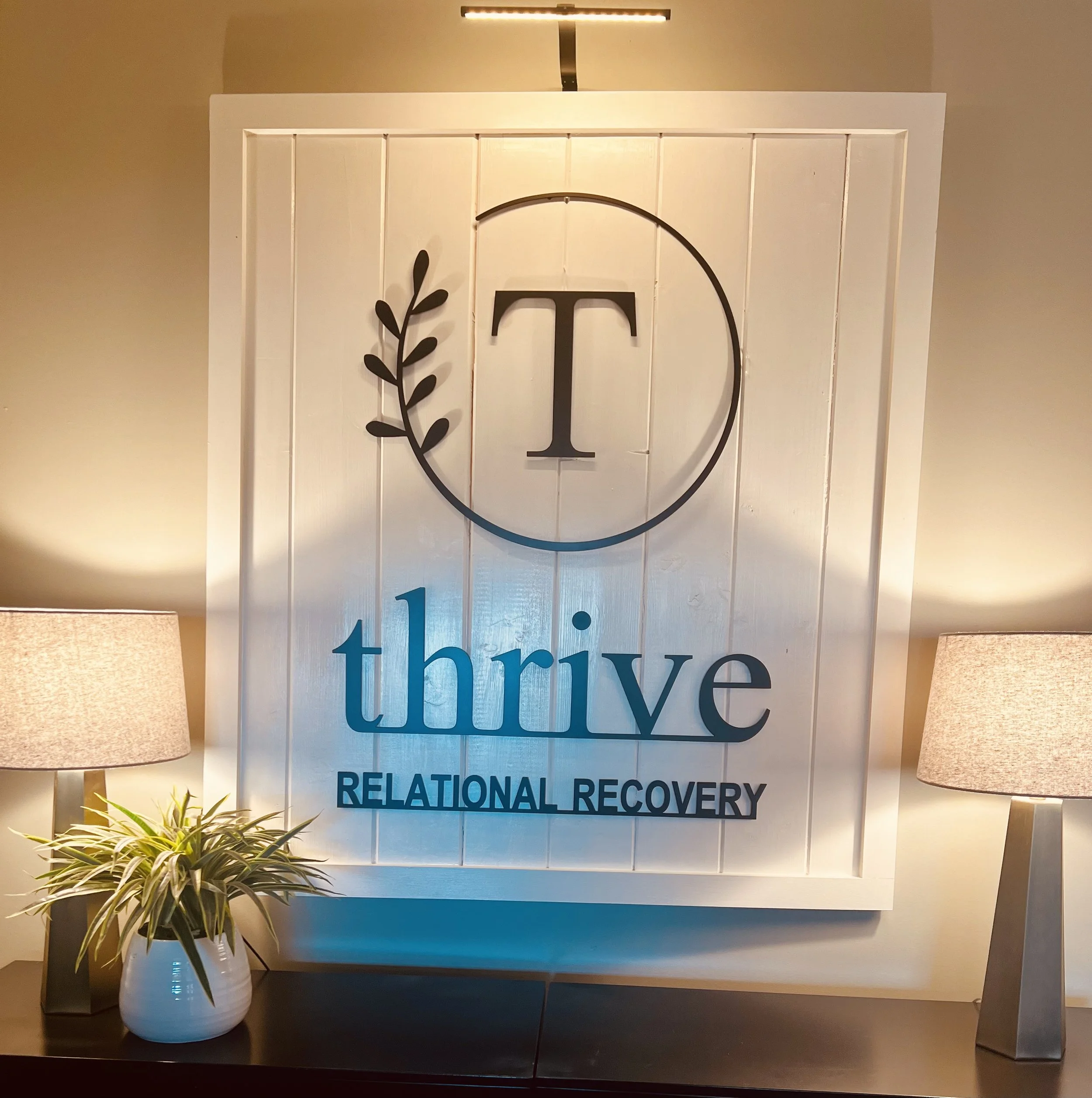 Thrive Relational Recovery Sign