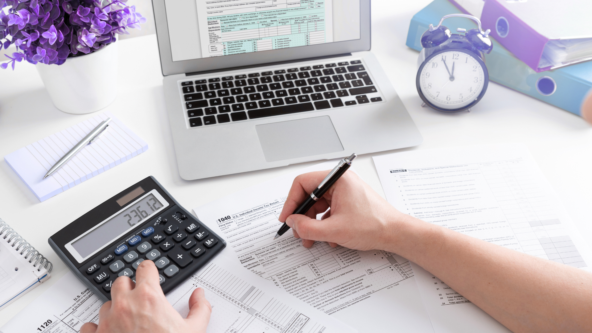 Do I Need a Bookkeeper or an Accountant? What Business Owners Should Know