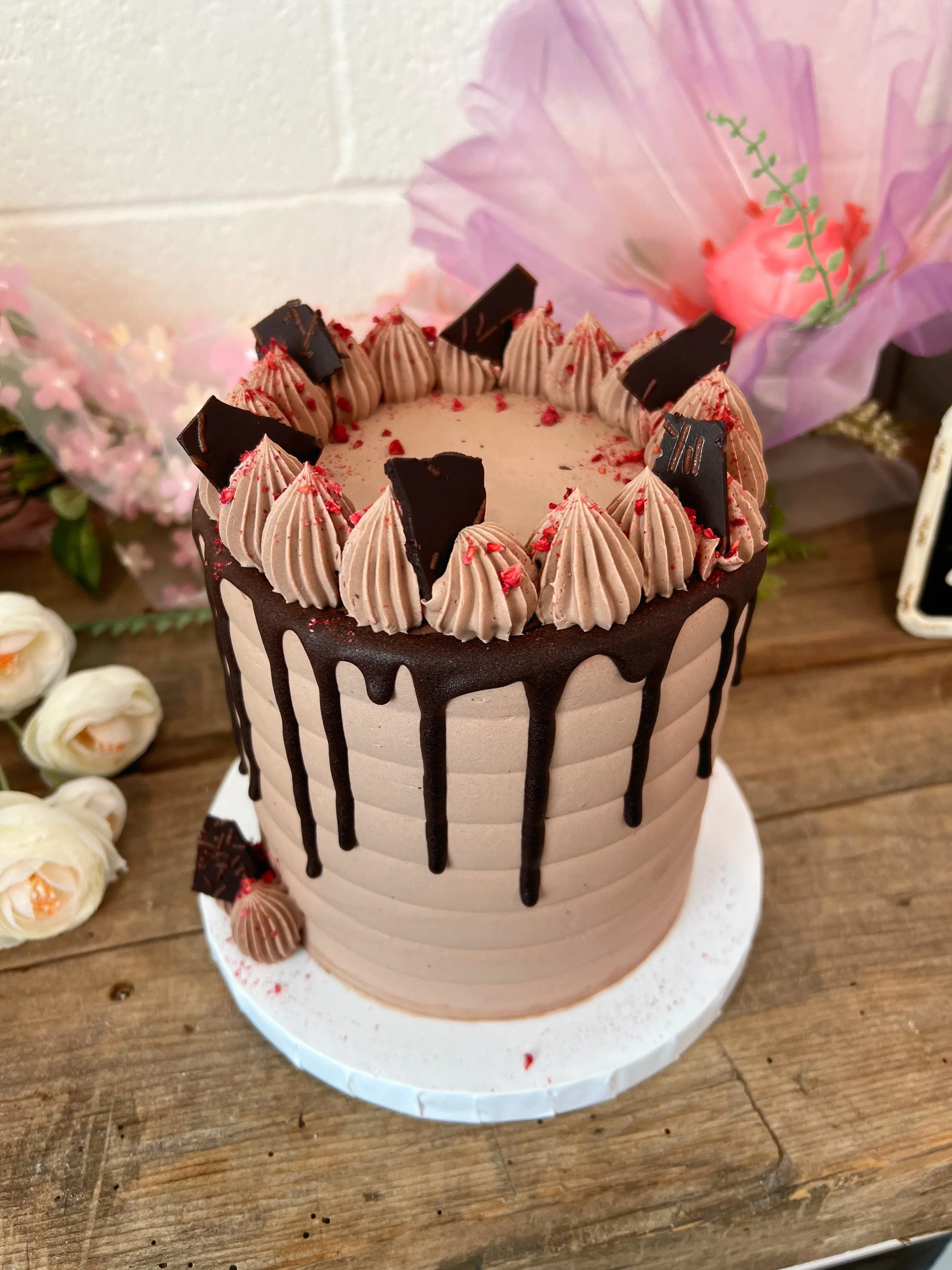 chocolate raspberry cake.jpeg