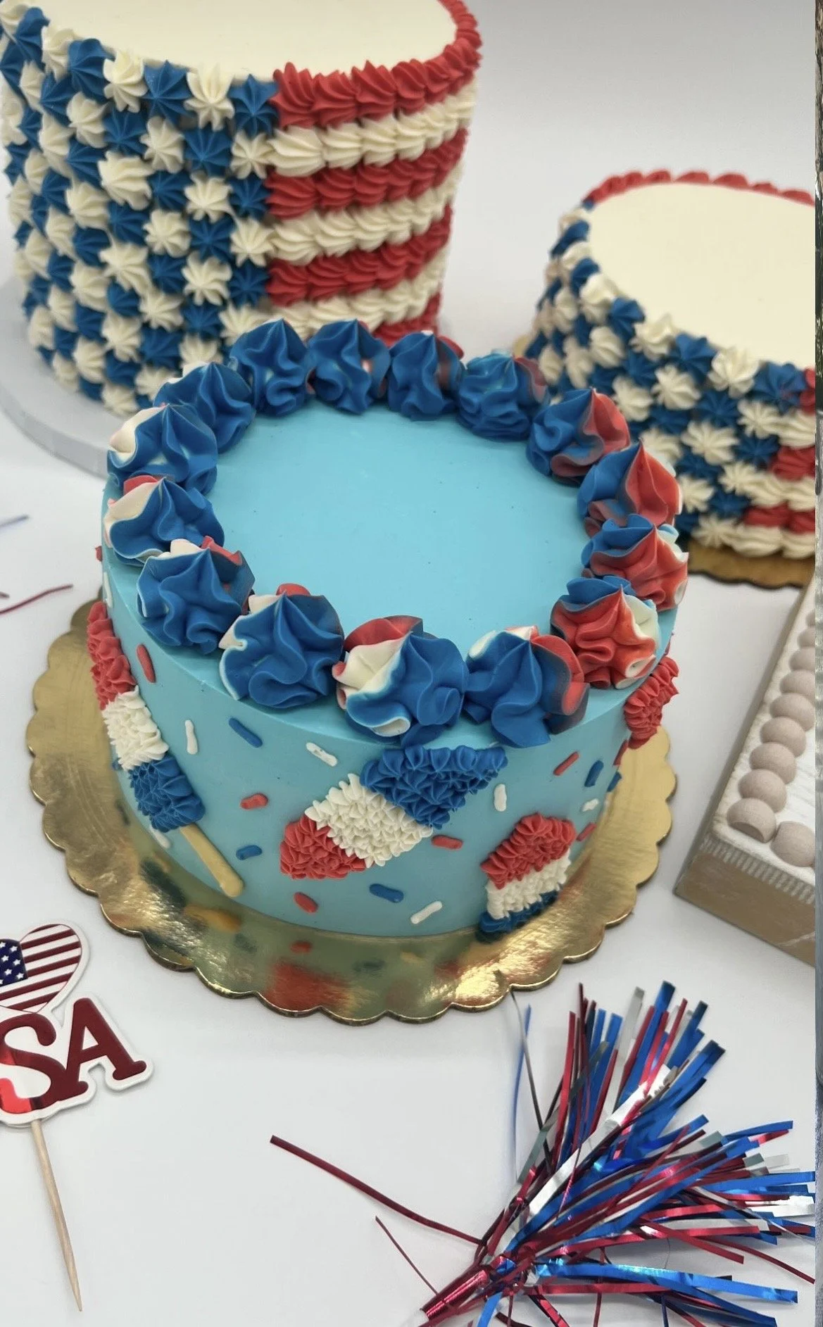 Americana Cake