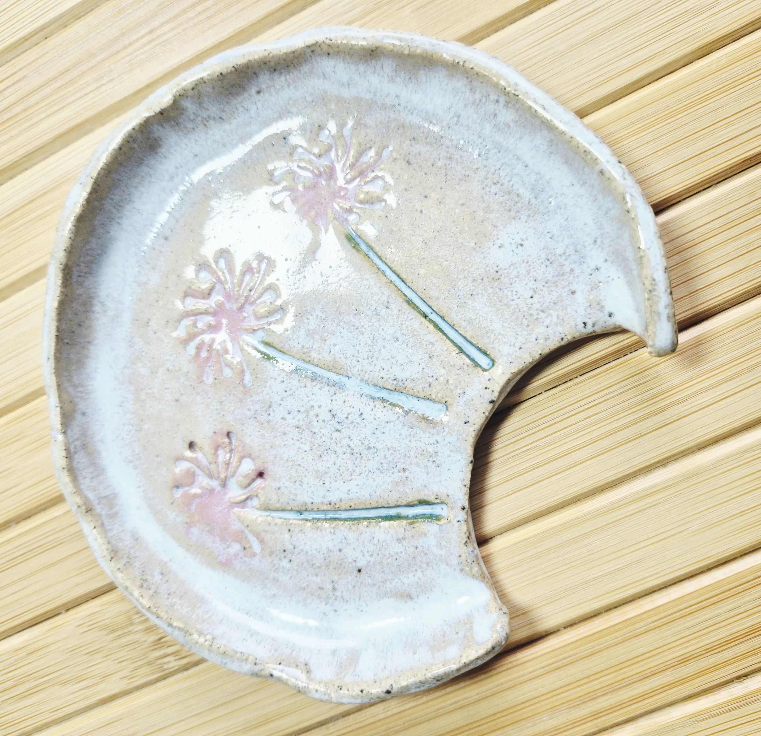 Pink Daisy 3.jpg