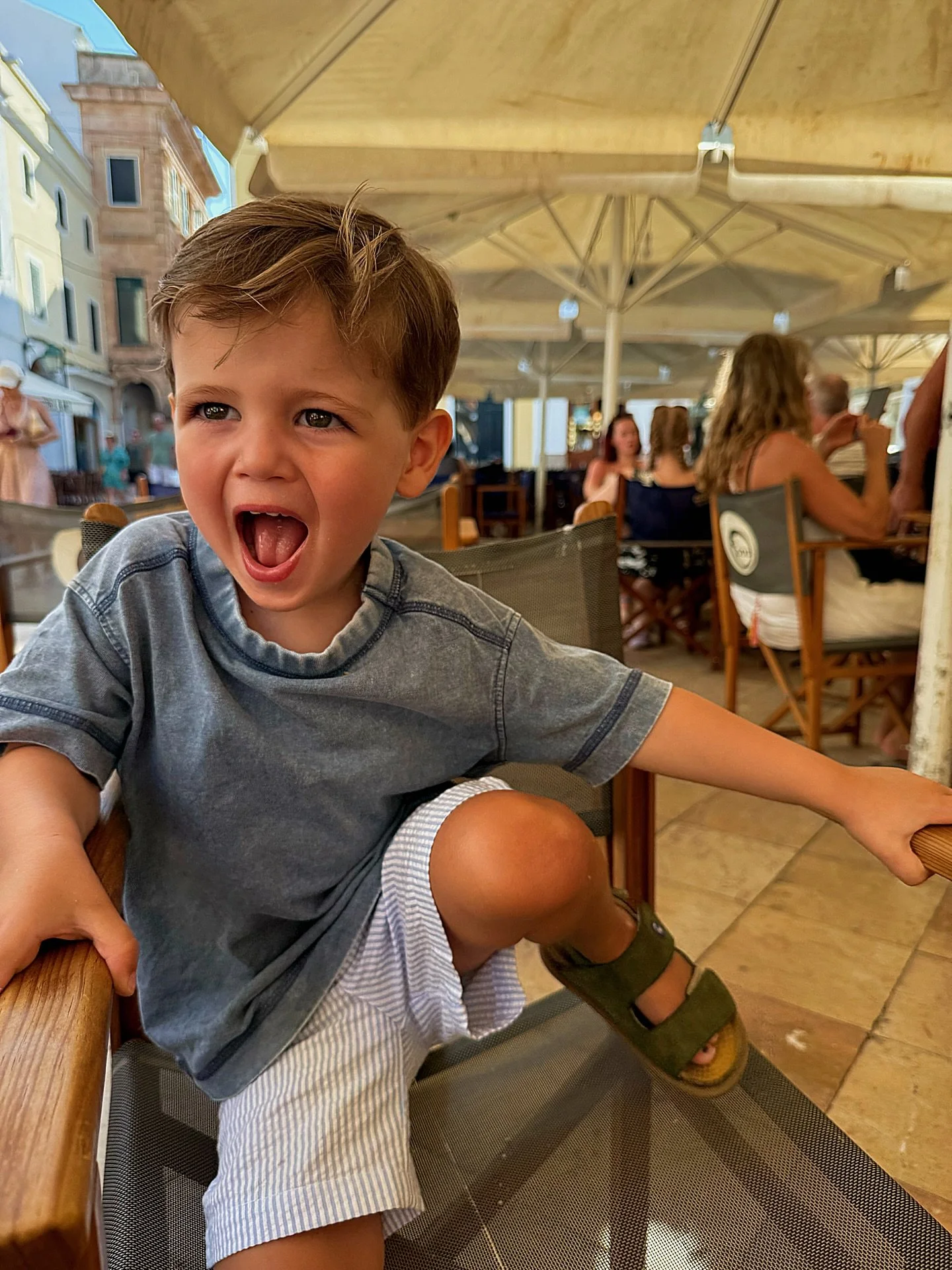 Holiday Remi got a Spanish glow up 😮&zwj;💨Gracias @barberiaolga