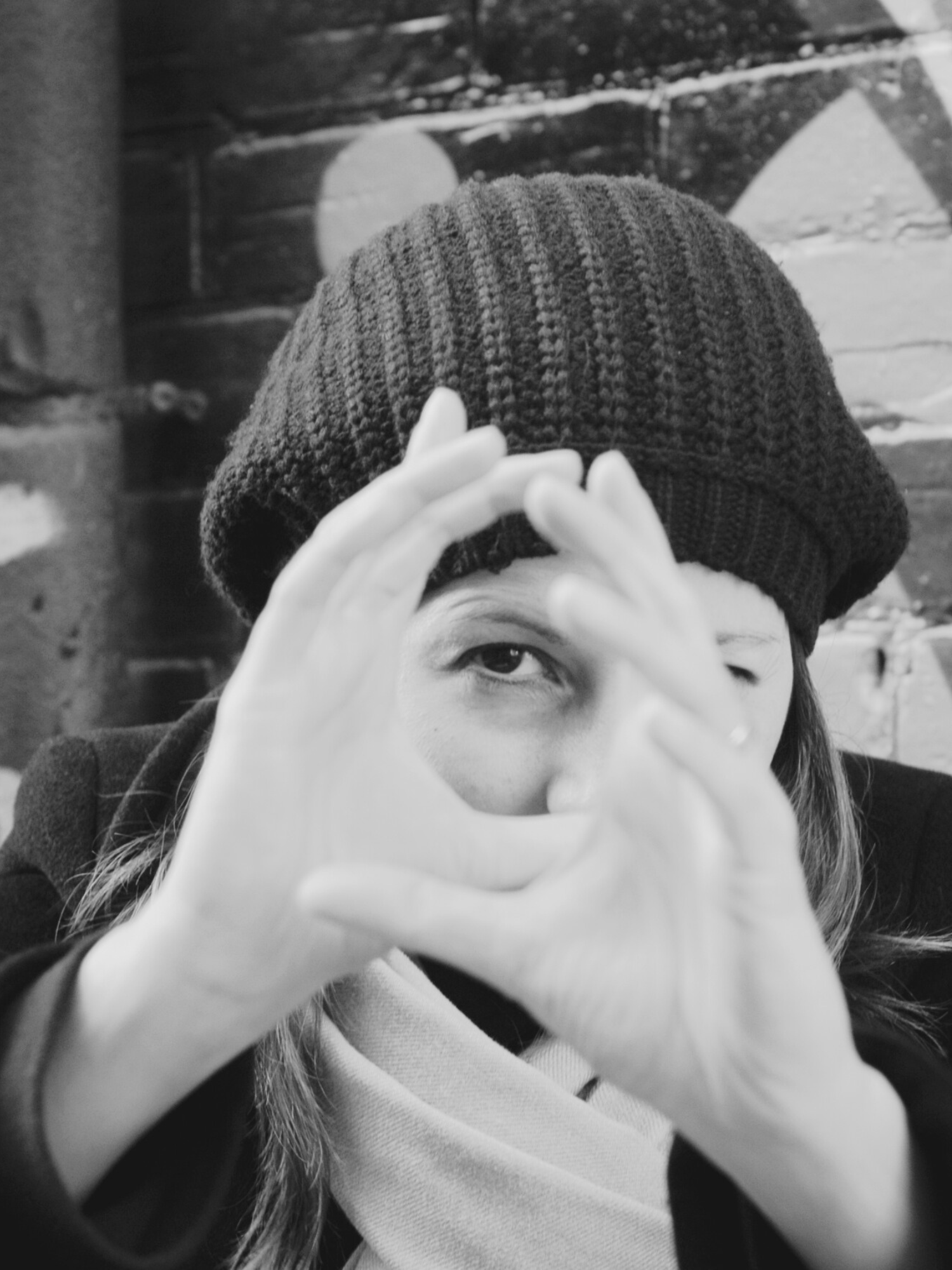 Veel vrouwen ervaren meer focus en mentale helderheid. Minder ‘mist in het hoofd’, makkelijker beslissingen nemen en langer je aandacht erbij houden.