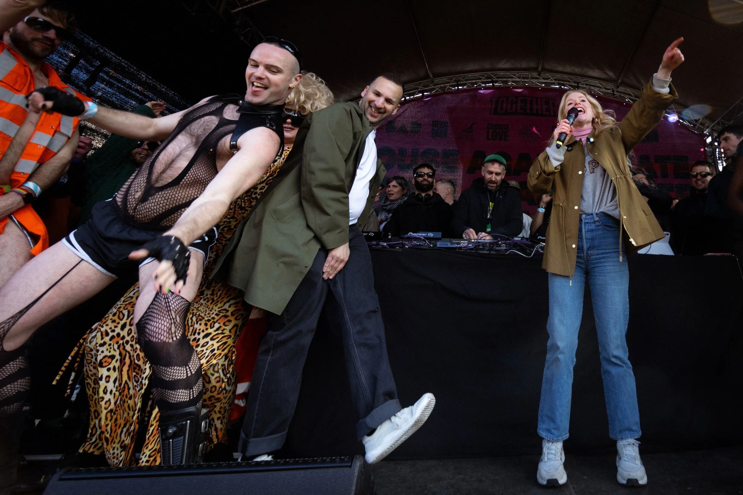 Green Party members Zack Polanski and the newly elected MP Hannah Spencer join the party at Trafalgar Square for the House Against Hate event.