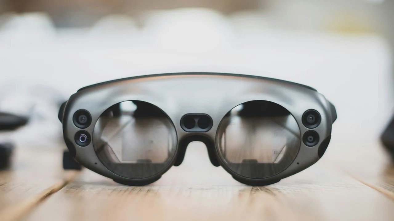 Imagining the enterprise: look through both lenses of your AI goggles