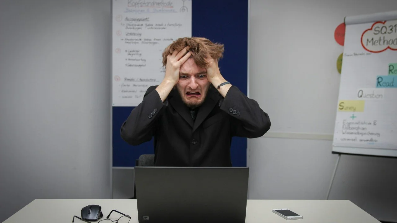Managing the change: don’t turn your experts into novices