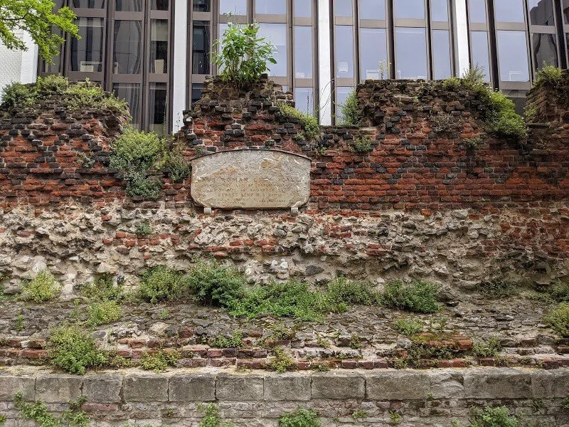 Architecture or archaeology?