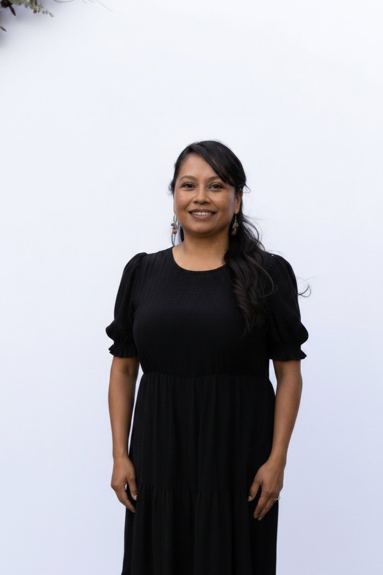Portrait of D Marie, set stylist and floral curator at Luxelle.