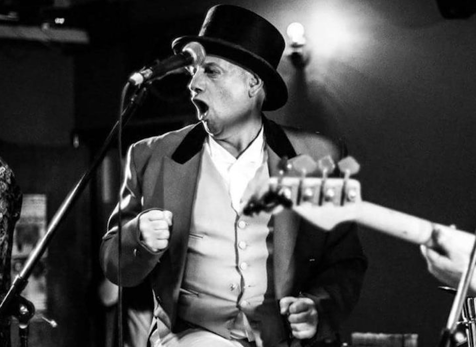 Colin Dunn - Globally recognised whisky specialist, Famed Story teller and Rock star!