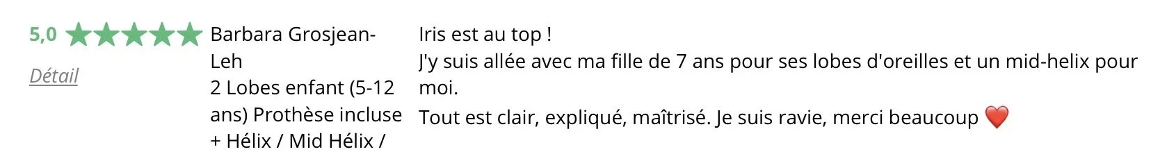 Avis client 5 étoiles pour un produit de prothèse d'oreilles chez un enfant, avec un commentaire positif.