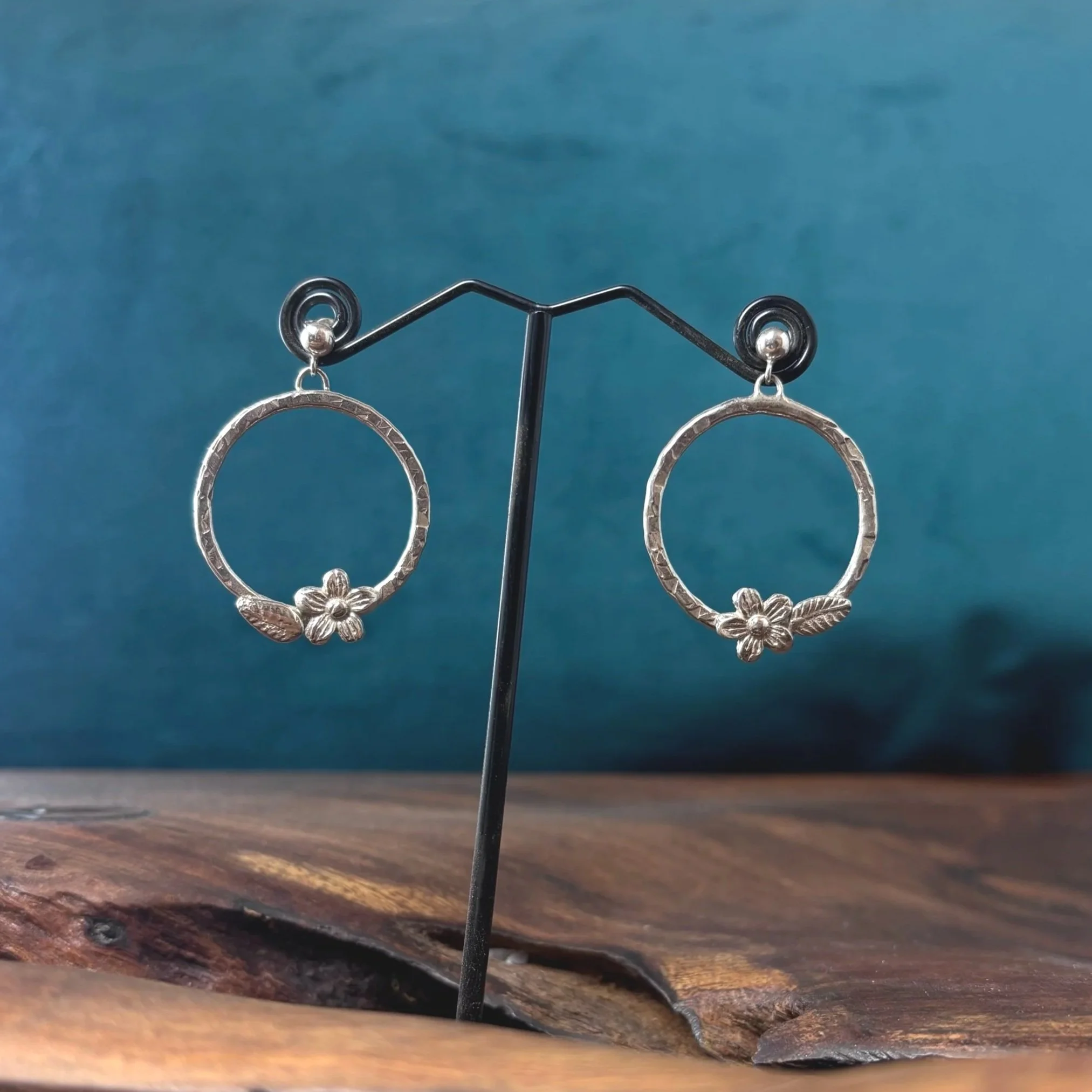 Botanical Daisy Hoop Earrings