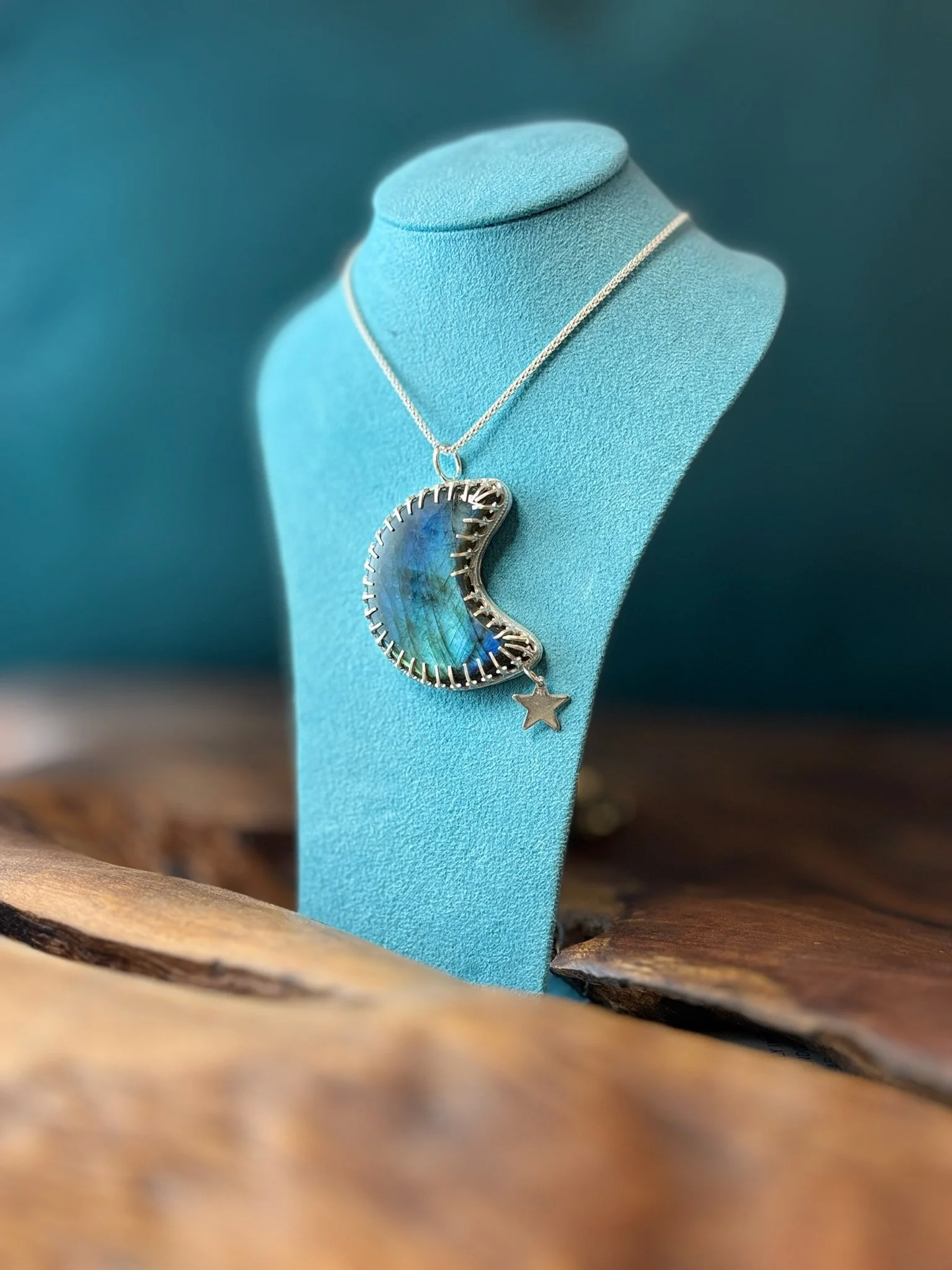 Luna Necklace - Labradorite Moon & Stars