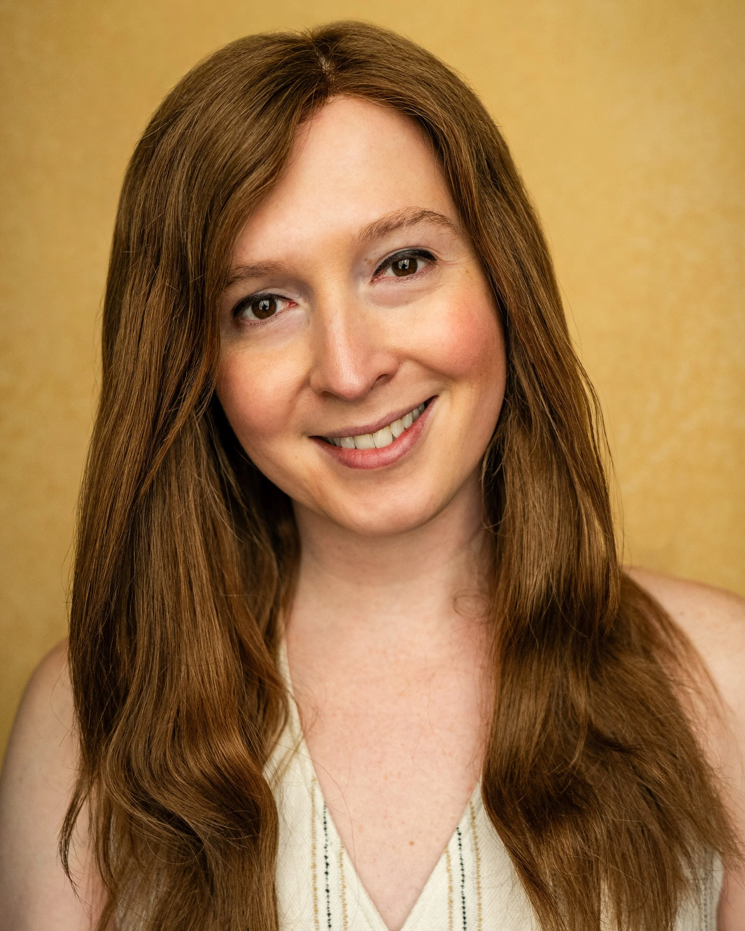 NINA NOVIC Bankwesen (Banking & Finance), Schauspielerin