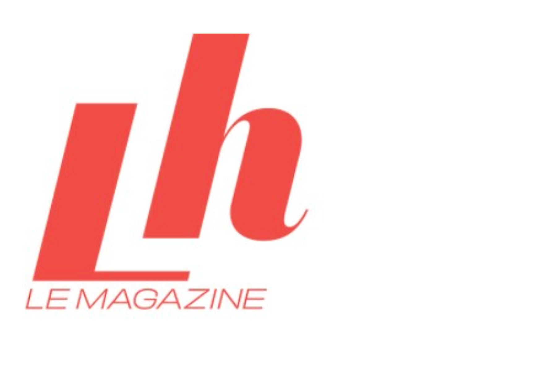 Logo de 'Le Magazine' en rouge avec un grand 'L' et un 'h' stylisé, suivi du texte 'LE MAGAZINE' en plus petit en dessous.
