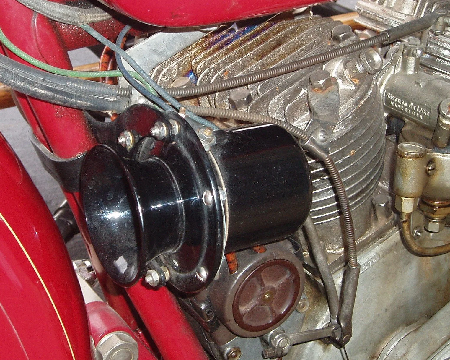 Indian Scout with a Klaxon-8c horn.