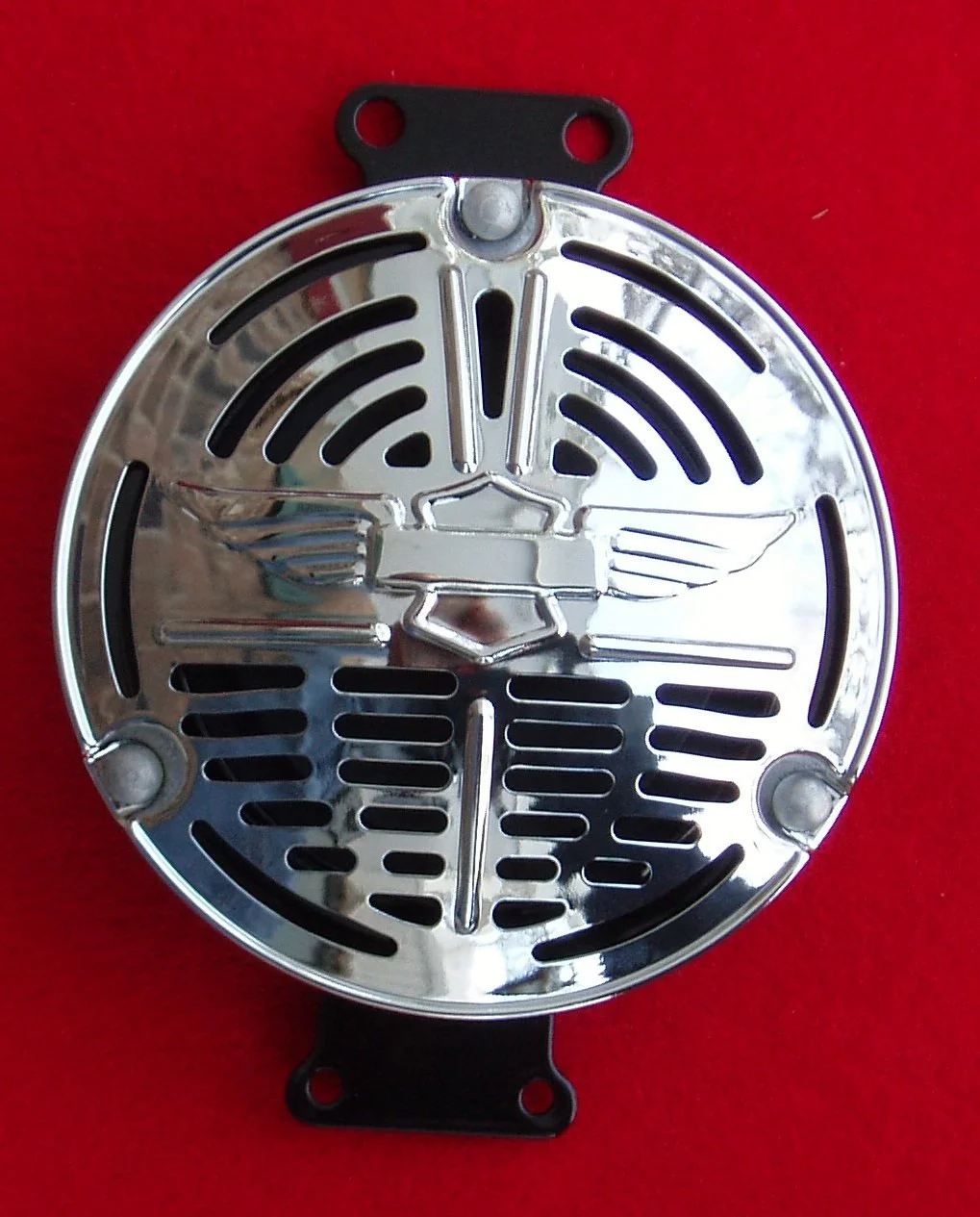 Bar and Shield with Dog Bone Bracket