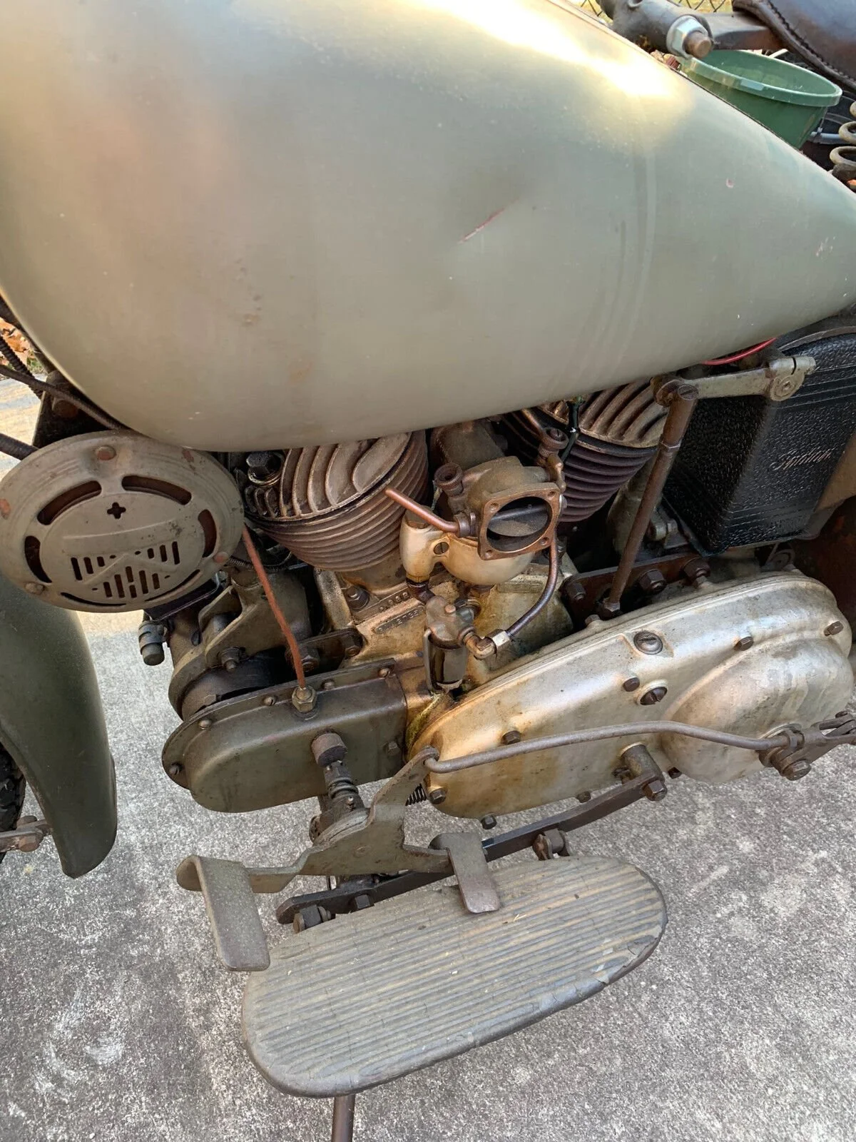 Indian 741 horn
