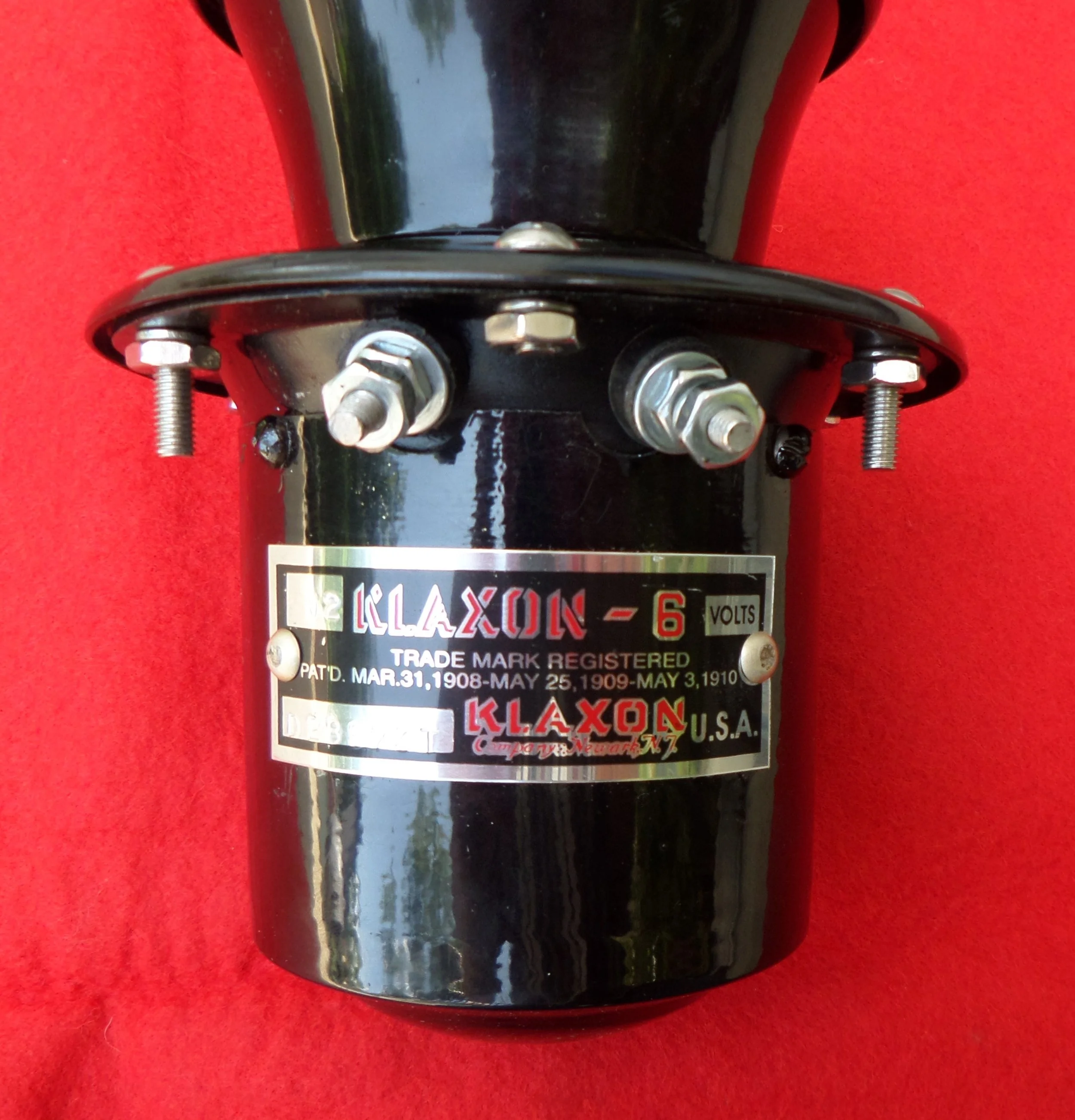Klaxon-6