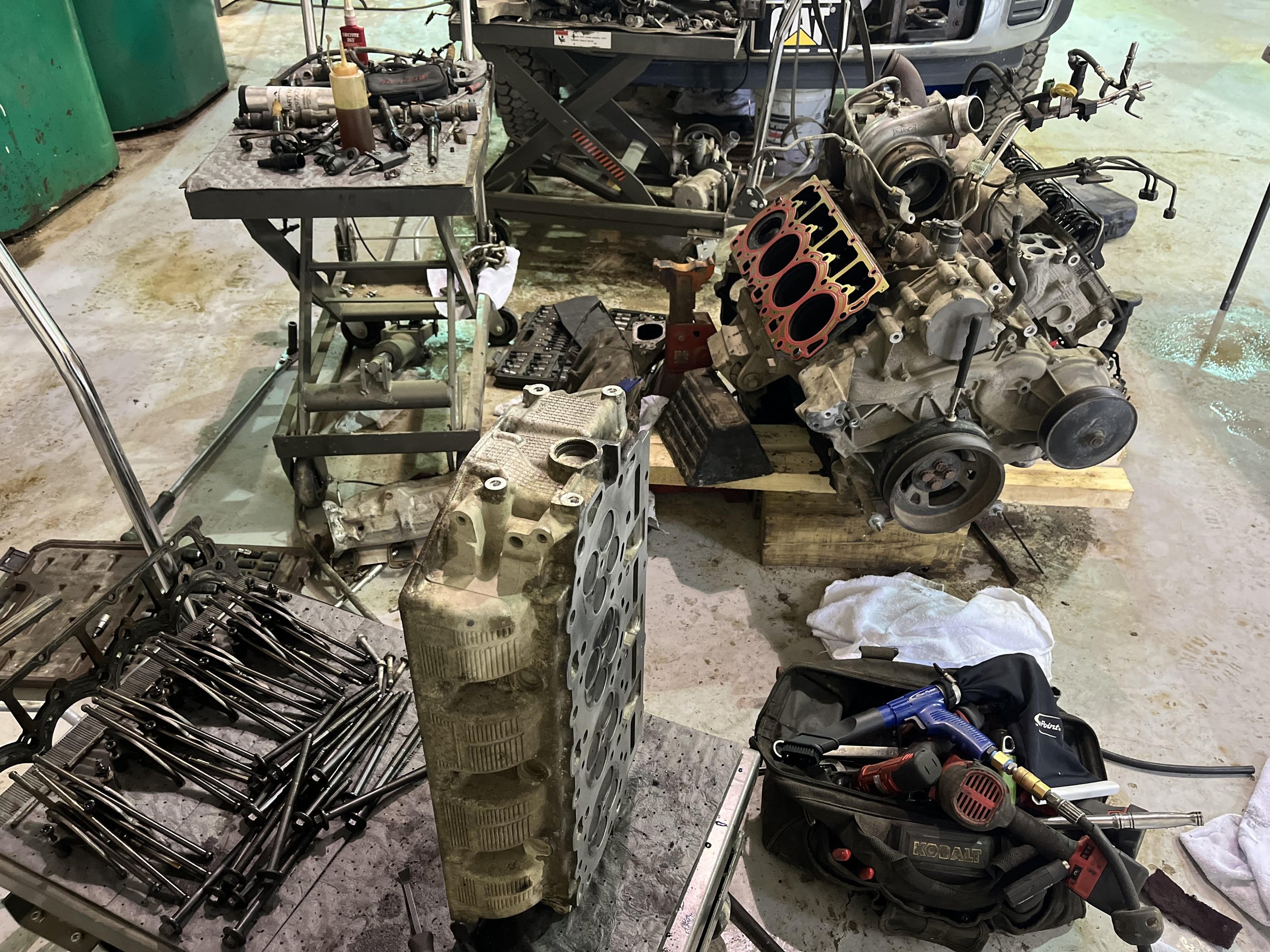 Oil Pan, Head Gasket, Rear Crank seal repair on 2012 Ford f550 with 6.7 Powerstroke