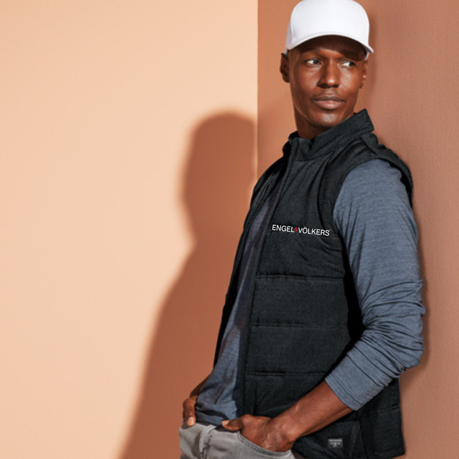 TravisMathew Cold Bay Vest – Elevated Warmth, Everyday Versatility